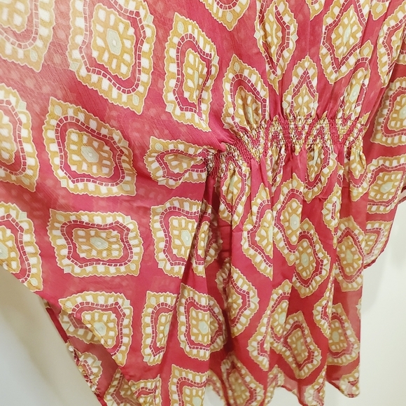 NEW YORK & COMPANY light weight tunic top size M - Picture 7 of 10